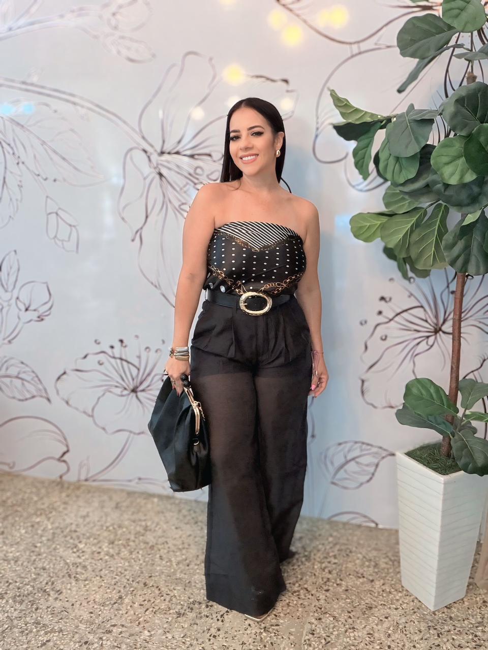 Black pant with belt
