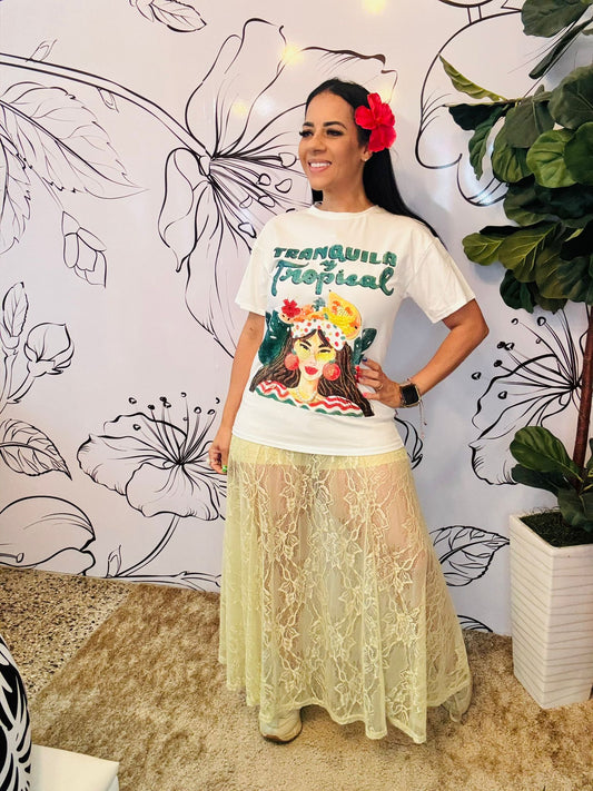 Tranquila y tropical top