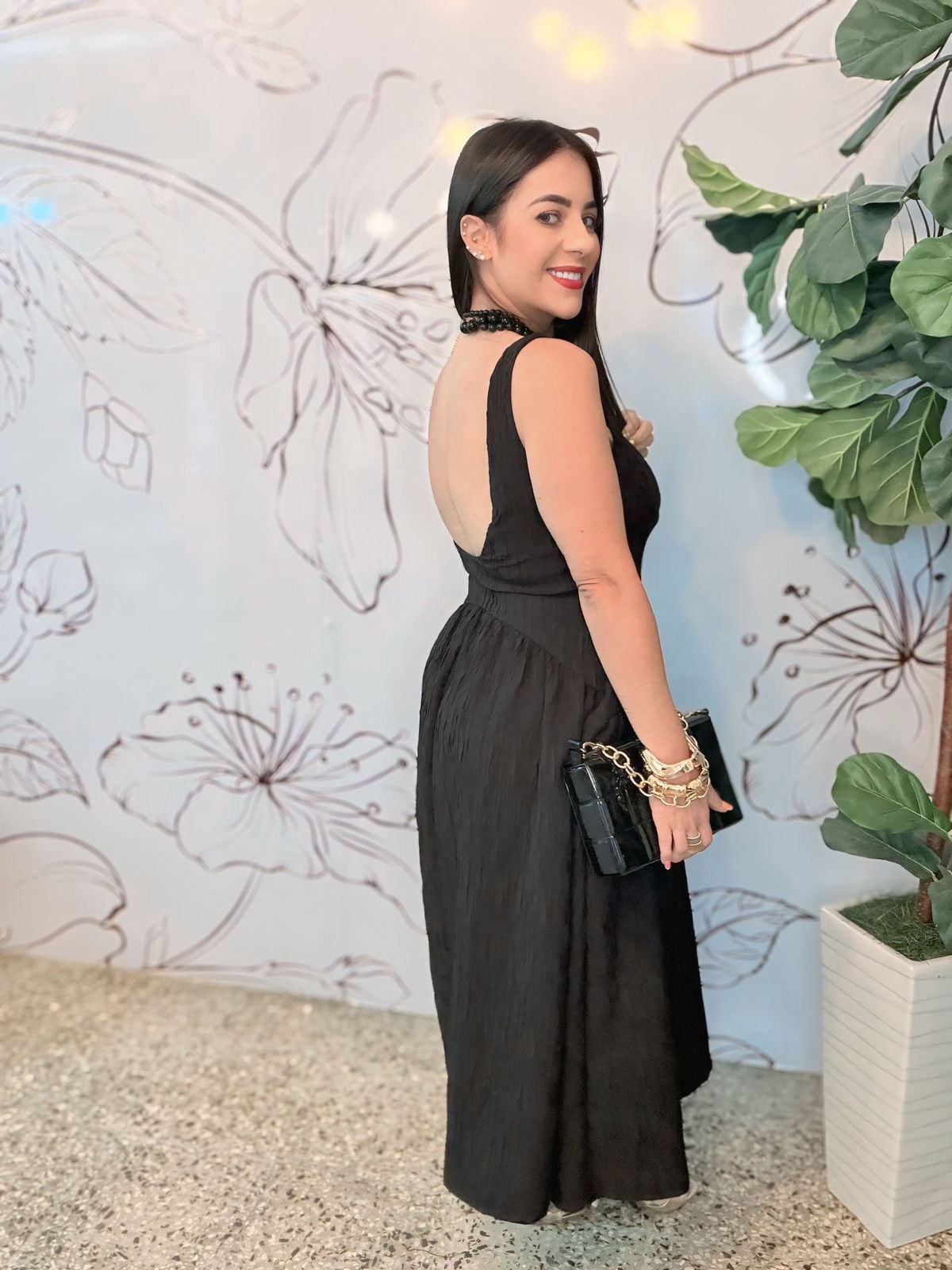 Black Mid Dress
