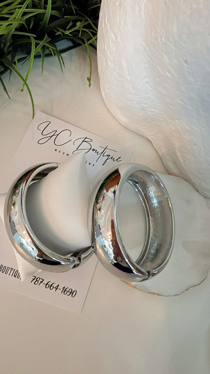 Silver bracelet